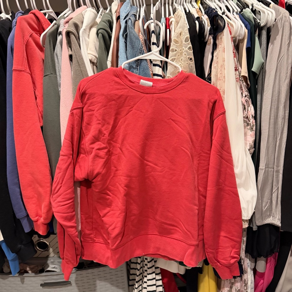 Aritzia TNA Airy size 1 Crewneck Sweatshirt